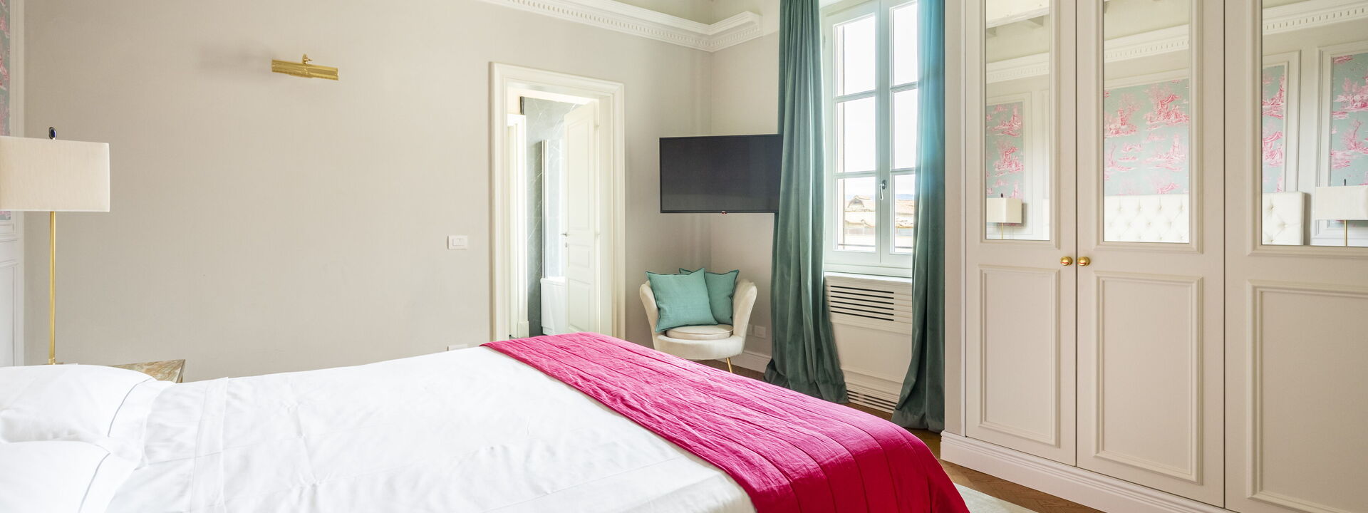 Palazzo Pazzi Vitali Luxury Apartments In Florence - Albizi Penthouse: Autunno, Camera da letto, Estate, Inverno, Primavera