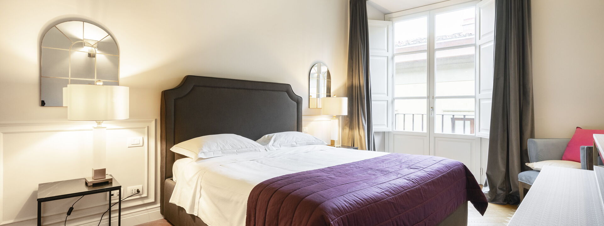 Palazzo Pazzi Vitali Luxury Apartments In Florence - Albizi Penthouse: Autunno, Camera da letto, Estate, Inverno, Primavera