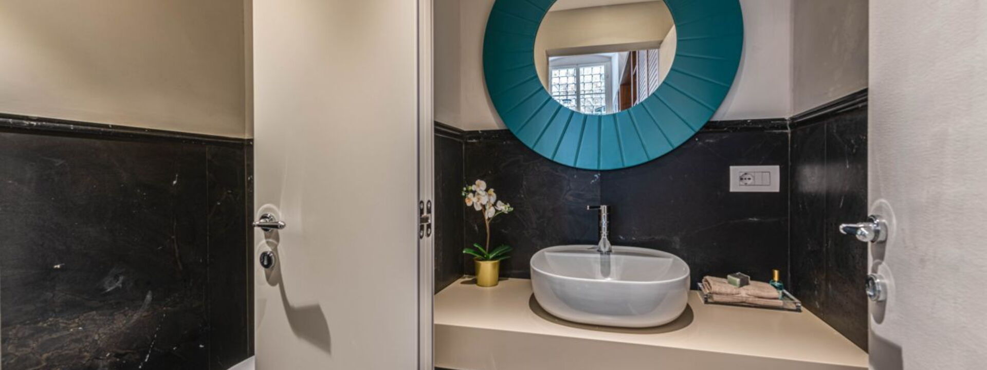 Palazzo Pazzi Vitali Luxury Apartments In Florence - Duomo Penthouse: Autunno, Bagno, Estate, Inverno, Primavera