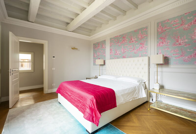 Palazzo Pazzi Vitali Luxury Apartments In Florence - Albizi Penthouse: Automne, chambre à coucher, Été, Hiver, Printemps