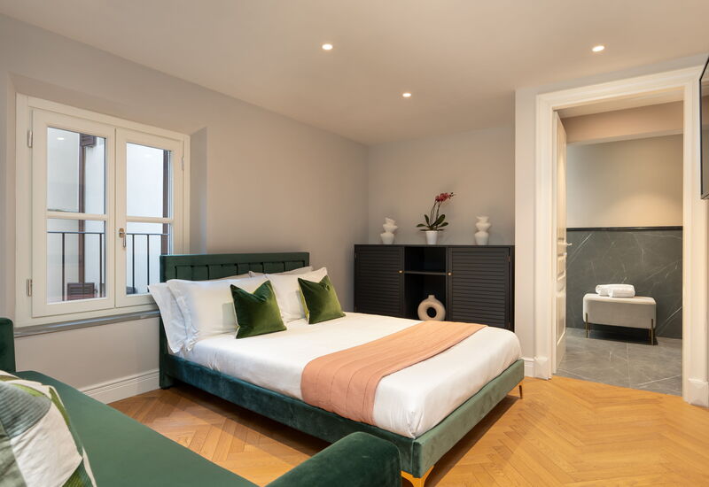 Palazzo Pazzi Vitali Luxury Apartments In Florence - Bargello Penthouse: Automne, chambre à coucher, Été, Printemps