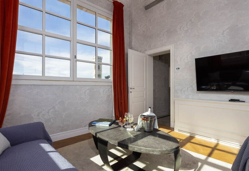 Palazzo Pazzi Vitali Luxury Apartments In Florence - Torretta Penthouse: Automne, Été, Printemps, Salon