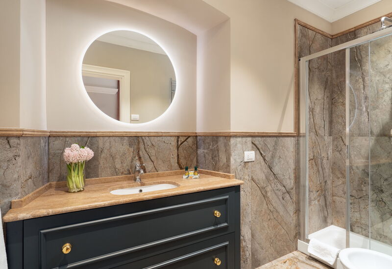 Palazzo Pazzi Vitali Luxury Apartments In Florence - Pazzi Penthouse: Automne, Été, Printemps, Salle de bain