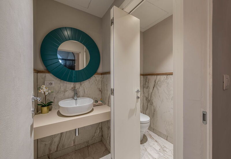 Palazzo Pazzi Vitali Luxury Apartments In Florence - Duomo Penthouse: Automne, Été, Hiver, Printemps, Salle de bain