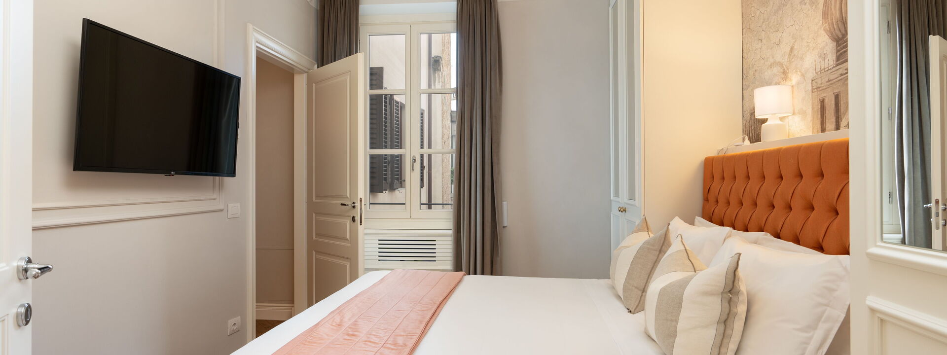 Bargello Penthouse Luxury Apartment In Florence By Palazzo Pazzi Vitali: Autunno, Camera da letto, Estate, Primavera