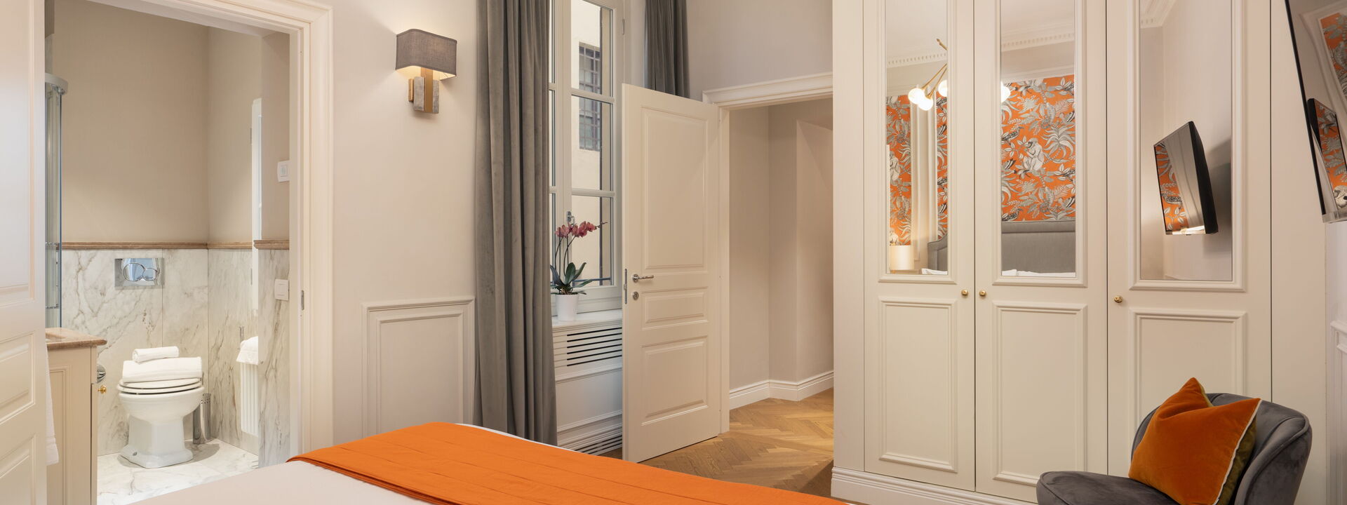 Bargello Penthouse Luxury Apartment In Florence By Palazzo Pazzi Vitali: Autunno, Camera da letto, Estate, Primavera