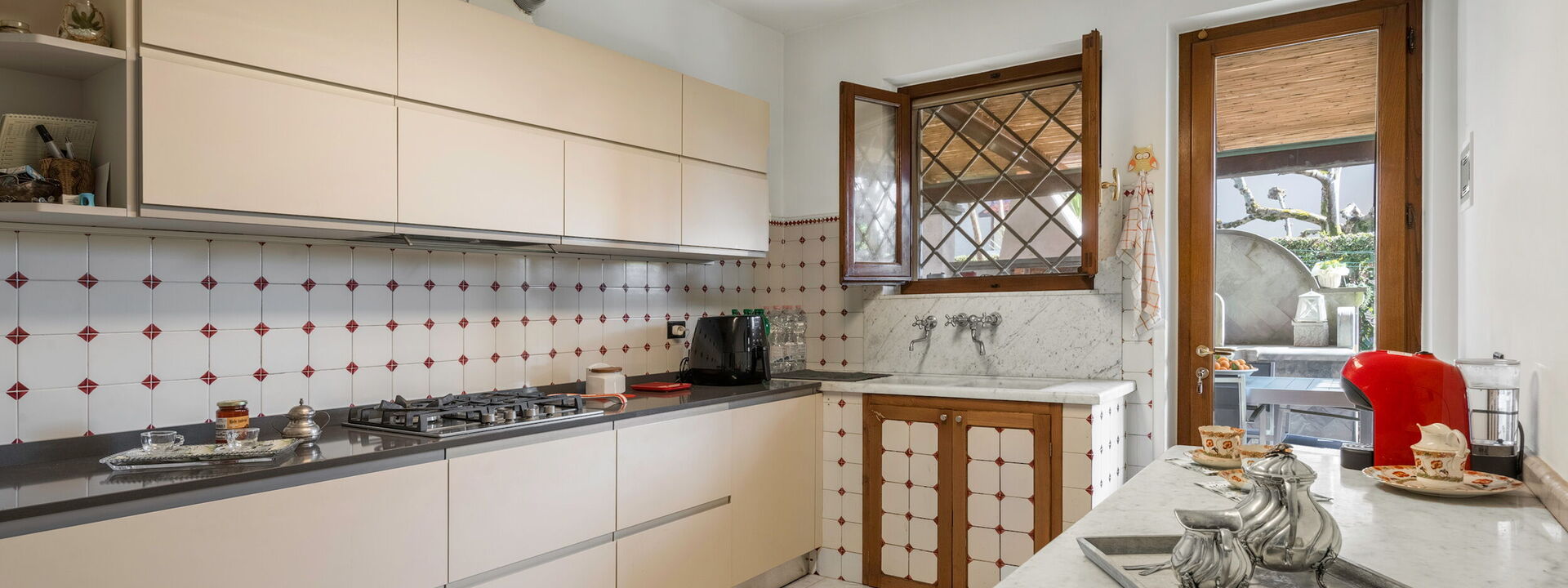 Villa Le Fontanelle In Forte Dei Marmi With Ac: Autunno, Cucina, Estate, Primavera