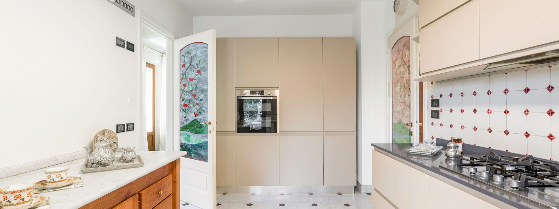 Villa Le Fontanelle In Forte Dei Marmi With Ac: Autunno, Cucina, Estate, Primavera