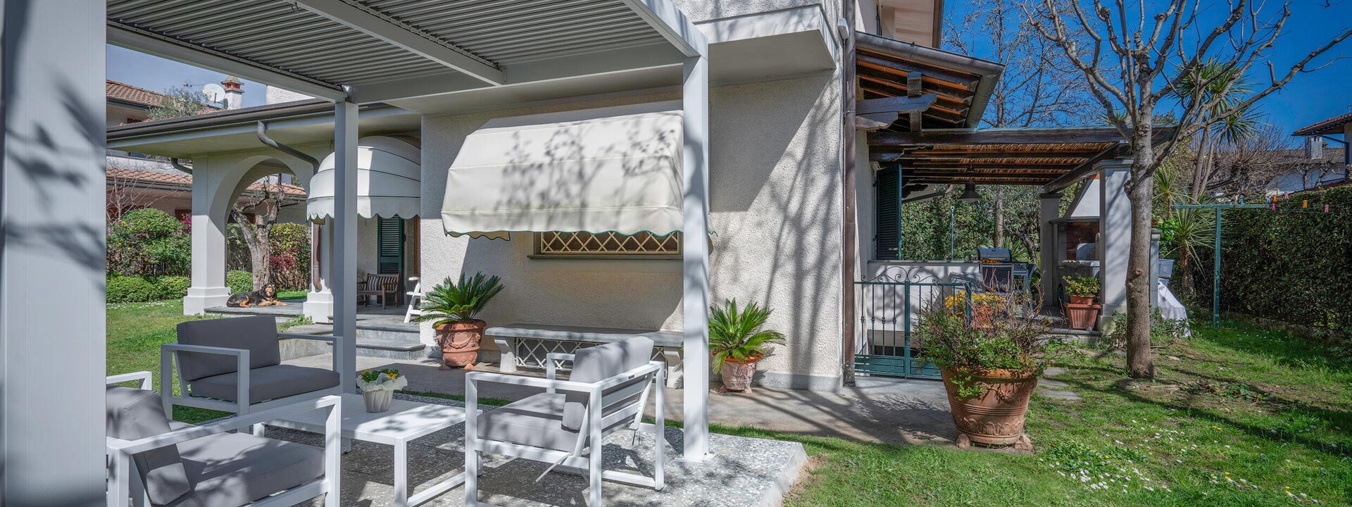 Villa Le Fontanelle In Forte Dei Marmi With Ac: Autunno, Estate, Giardino, Primavera