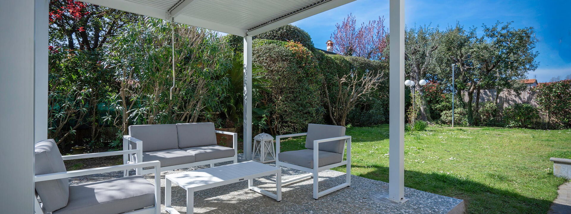 Villa Le Fontanelle In Forte Dei Marmi With Ac: Autunno, Estate, Giardino, Primavera