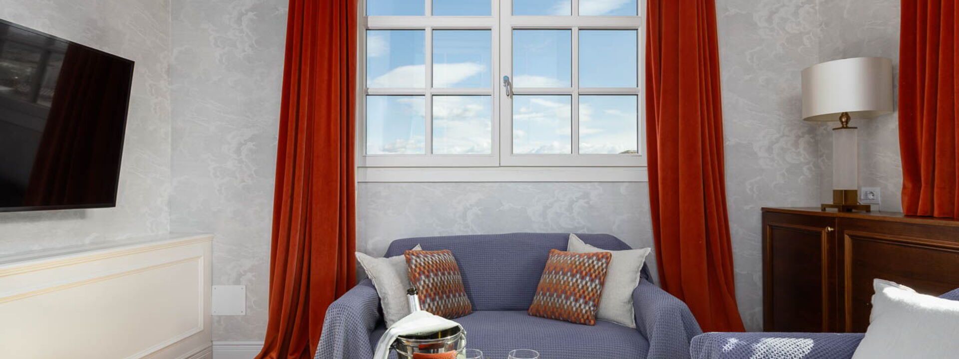 Torretta Penthouse Luxury Apartment In Florence By Palazzo Pazzi Vitali: Autunno, Estate, Primavera, Soggiorno