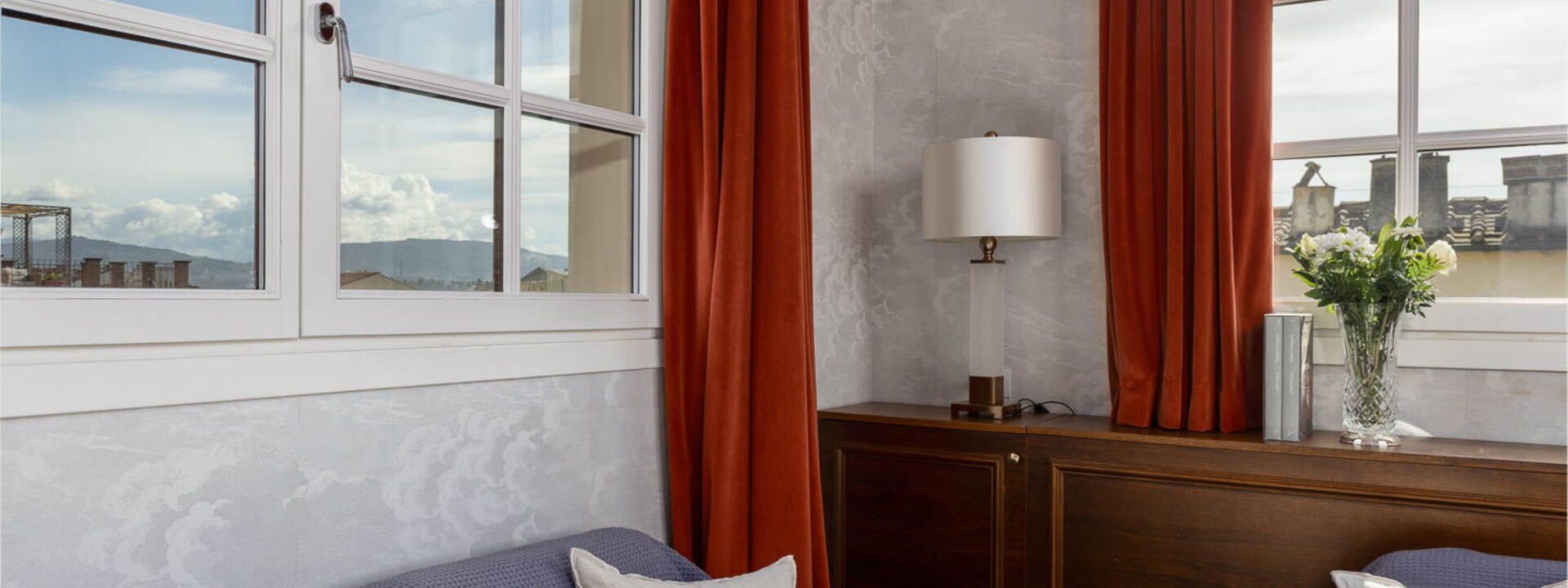 Torretta Penthouse Luxury Apartment In Florence By Palazzo Pazzi Vitali: Autunno, Estate, Primavera, Soggiorno