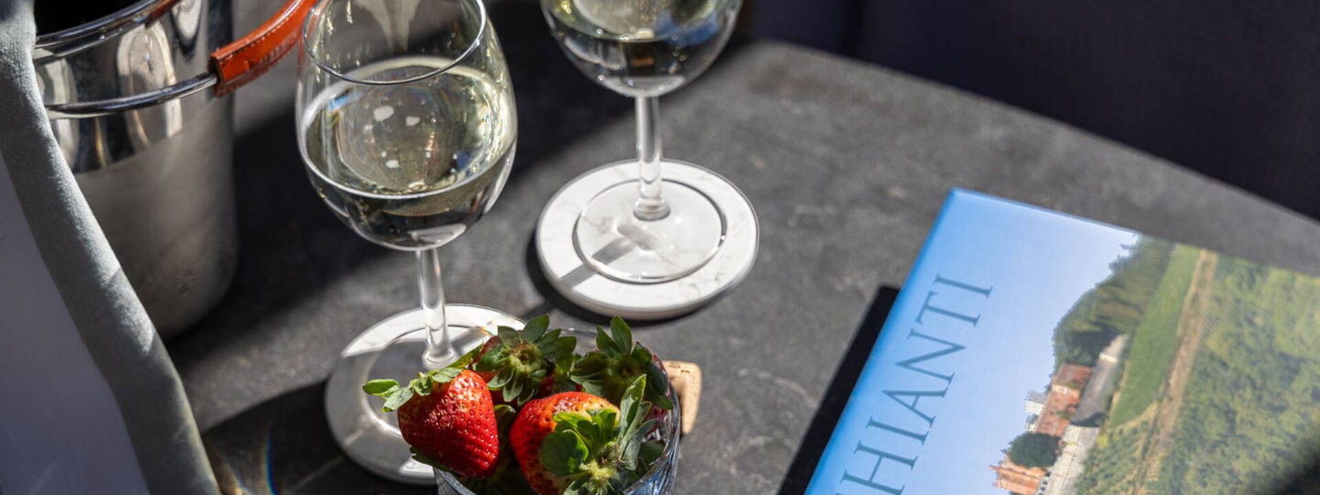 Torretta Penthouse Luxury Apartment In Florence By Palazzo Pazzi Vitali: Autunno, Dettagli della stanza, Estate, Primavera