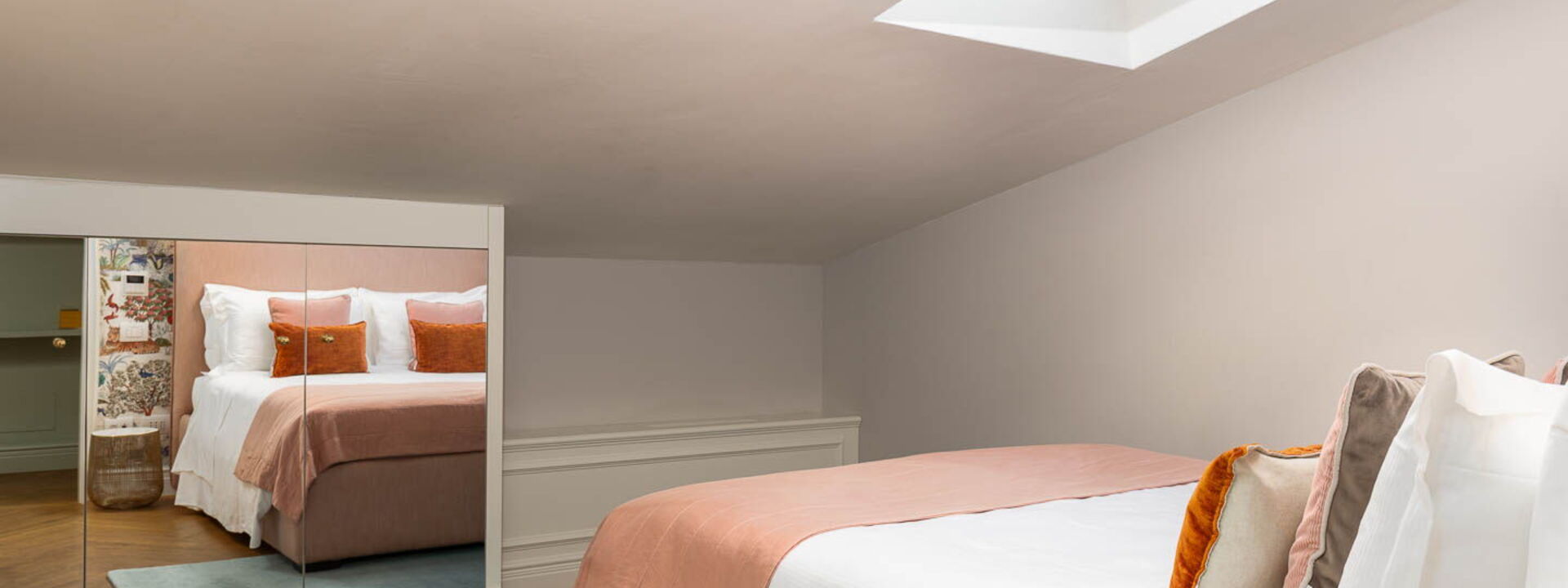 Torretta Penthouse Luxury Apartment In Florence By Palazzo Pazzi Vitali: Autunno, Camera da letto, Estate, Primavera