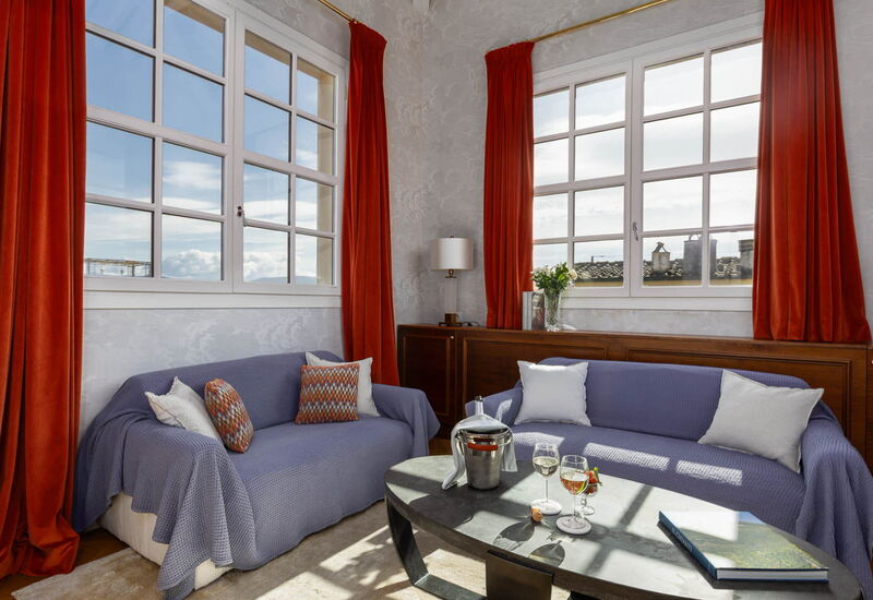 Torretta Penthouse Luxury Apartment In Florence By Palazzo Pazzi Vitali: Automne, Été, Printemps, Salon