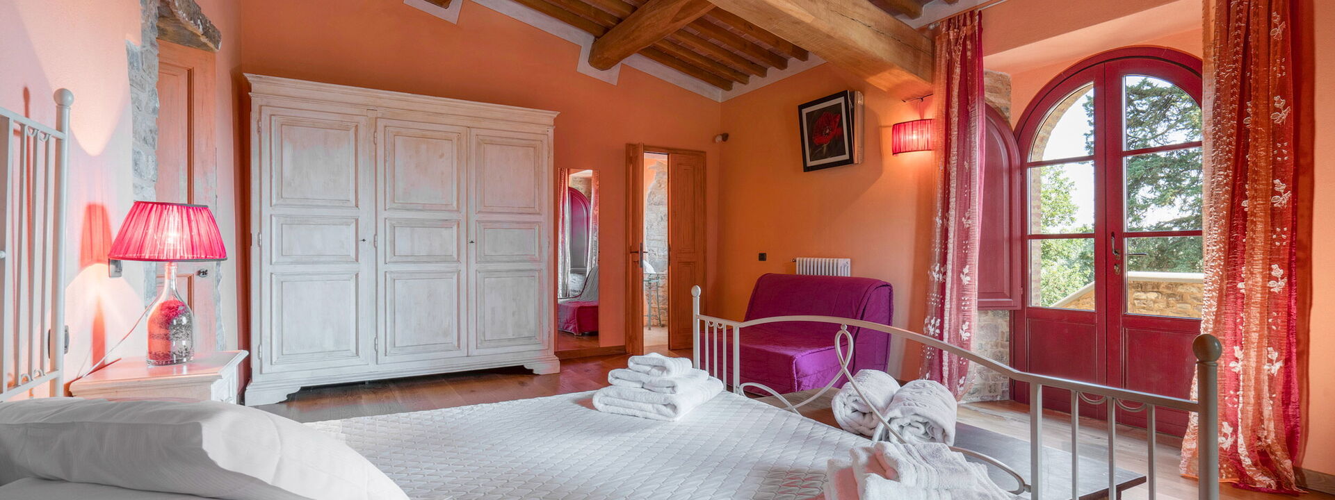 Villa Meraviglia With Pool And Ac: Autunno, Camera da letto, Estate, Primavera