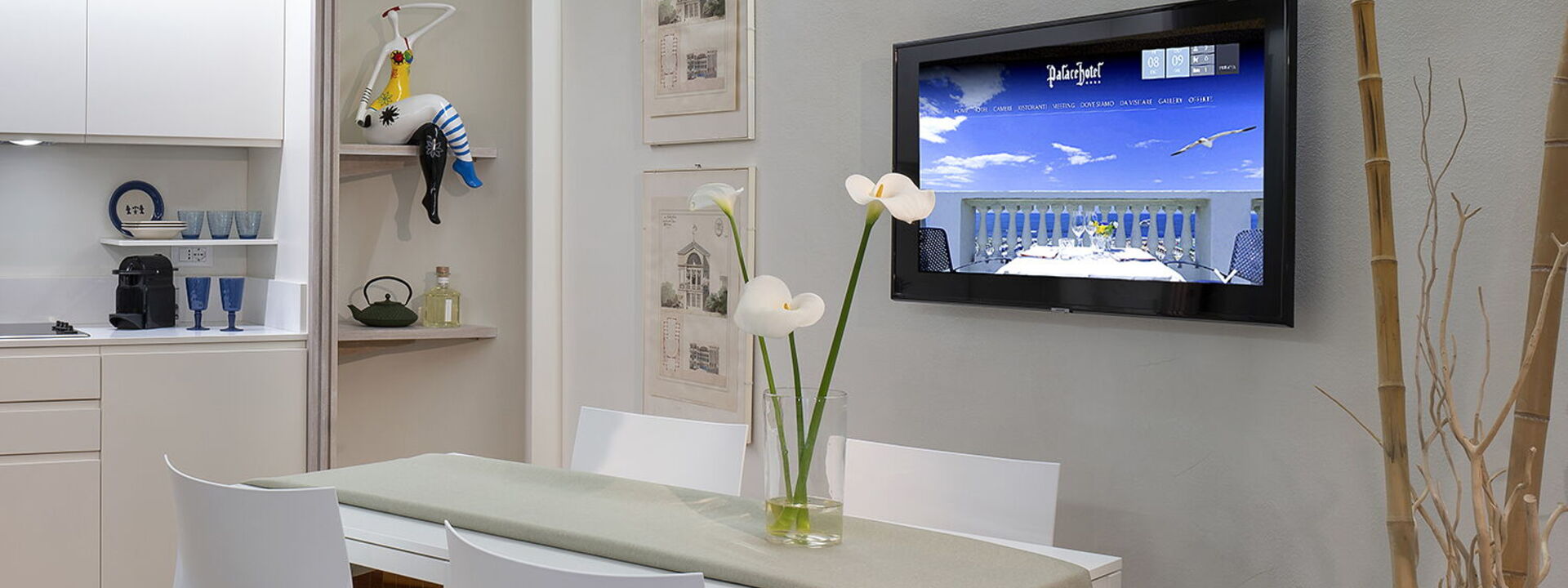 Boheme With Beach & Breakfast Included: Autunno, Estate, Inverno, Primavera, Soggiorno