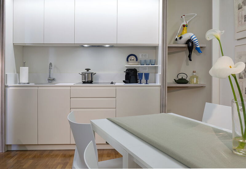 Boheme With Beach & Breakfast Included: Autumn, Kitchen, Living Room, Spring, Summer, Winter