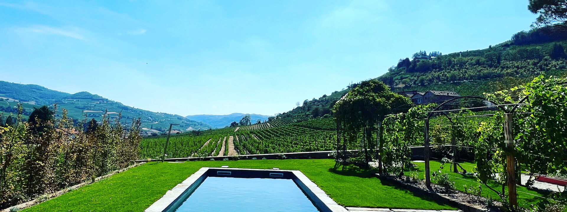Luxury Langhe, Pool, Bike, Experience Vigne Di Fagnano Eco Relais: Autumn, Pool, Spring, Summer