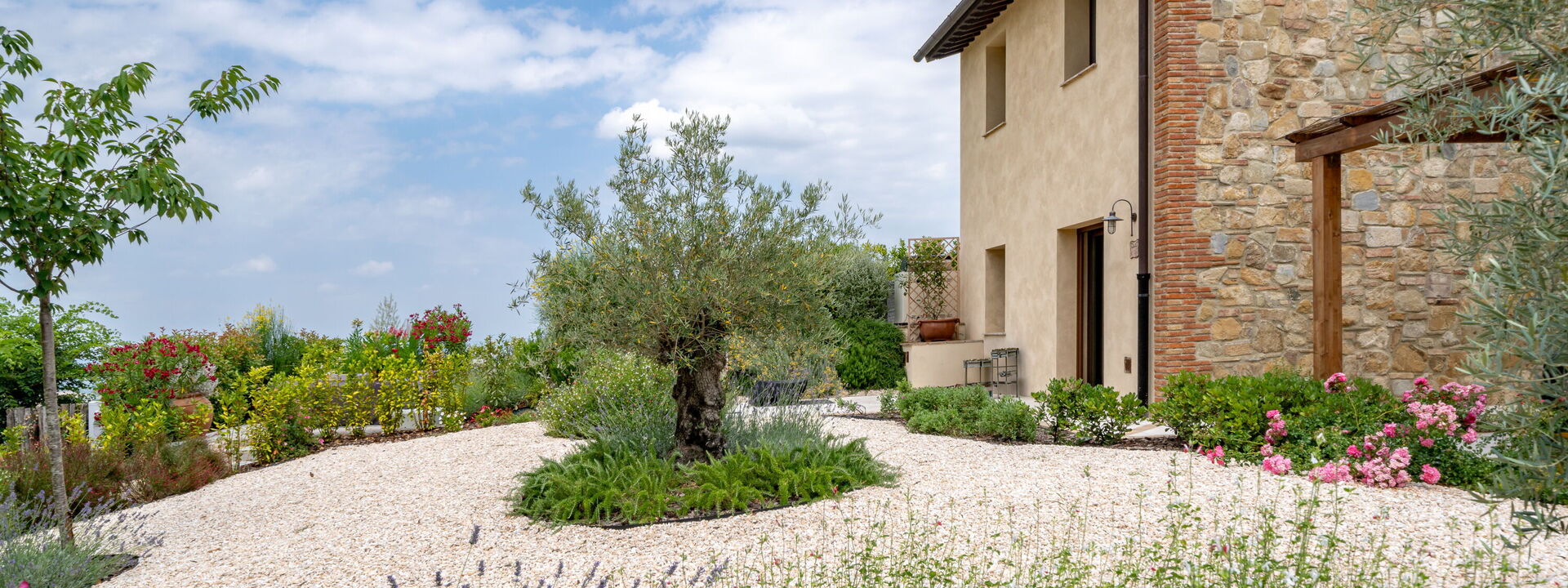 Punteriolo Spereto Family Apartment With Pool,: Autumn, Main Entrance, Spring, Summer