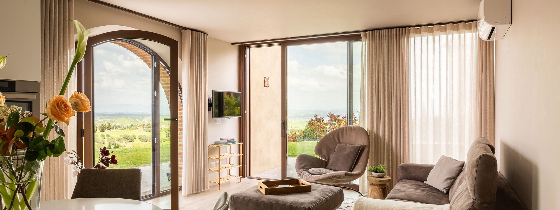 Melaiolo Modern Apartment With Pool, Montaione, Toscana: Autunno, Estate, Primavera, Soggiorno