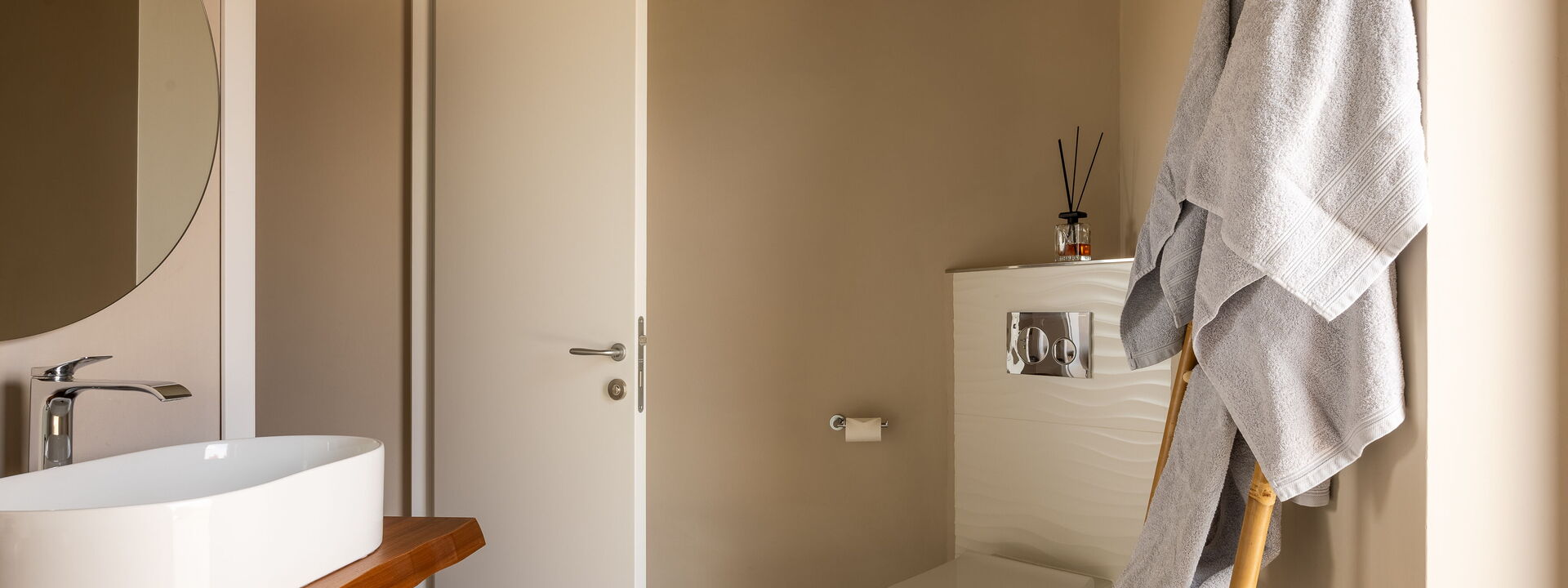 Melaiolo Modern Apartment With Pool, Montaione, Toscana: Autunno, Bagno, Estate, Primavera