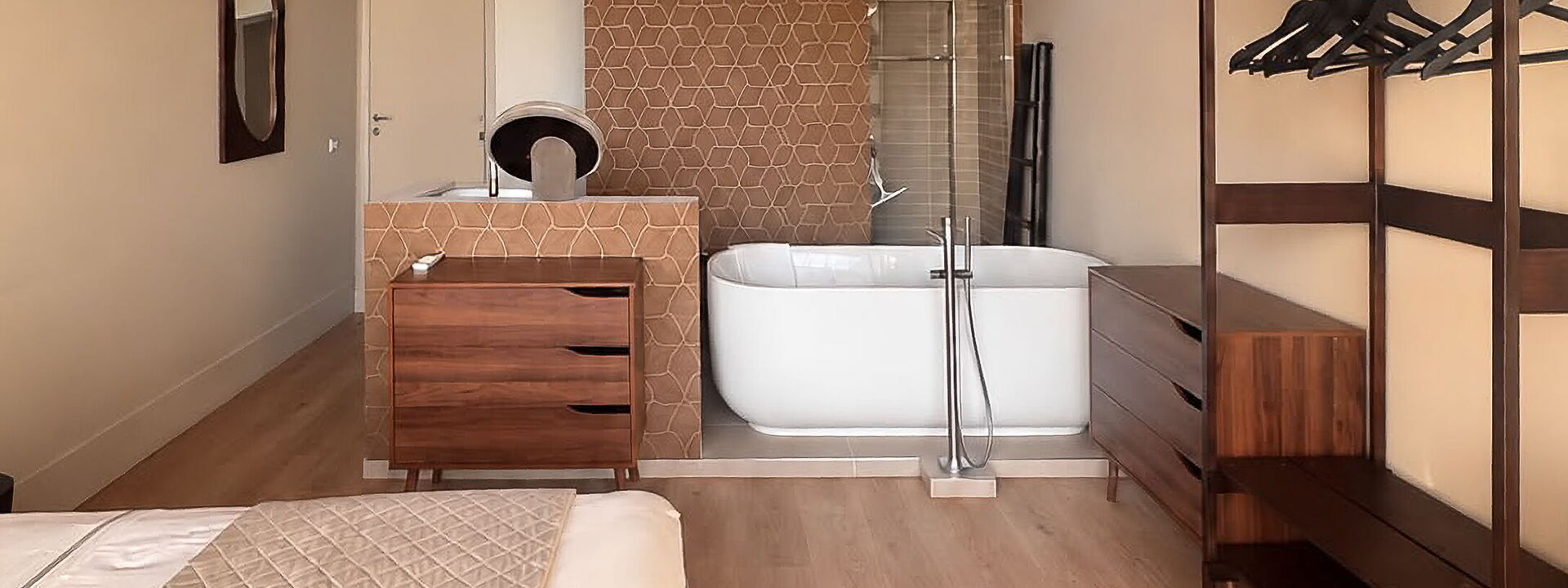 Melaiolo Modern Apartment with Pool, Montaione, Toscana: Autunno, Camera da letto, Estate, Primavera