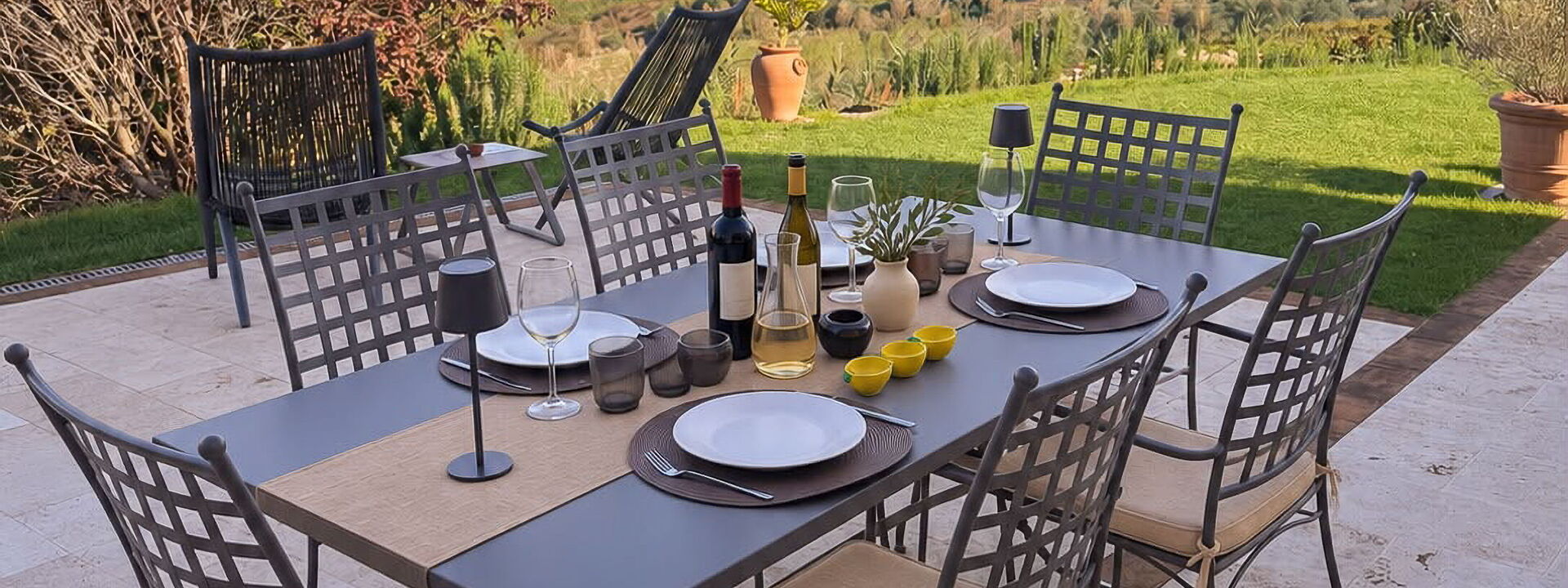 Melaiolo Modern Apartment with Pool, Montaione, Toscana: Autunno, Estate, Giardino, Primavera