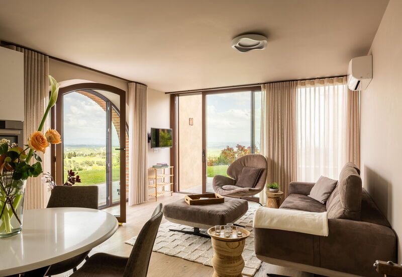 Melaiolo Modern Apartment With Pool, Montaione, Toscana: Autunno, Estate, Primavera, Soggiorno