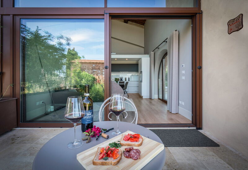 Melaiolo Modern Apartment With Pool, Montaione, Toscana: Automne, Été, Jardin, Printemps