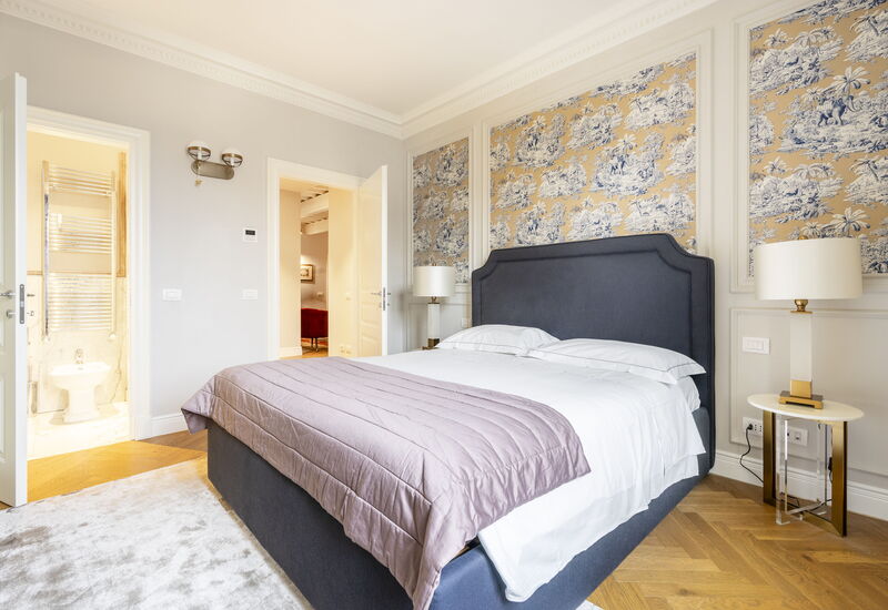 Albizi Penthouse Luxury Apartment In Florence By Palazzo Pazzi Vitali: Automne, chambre à coucher, Été, Hiver, Printemps