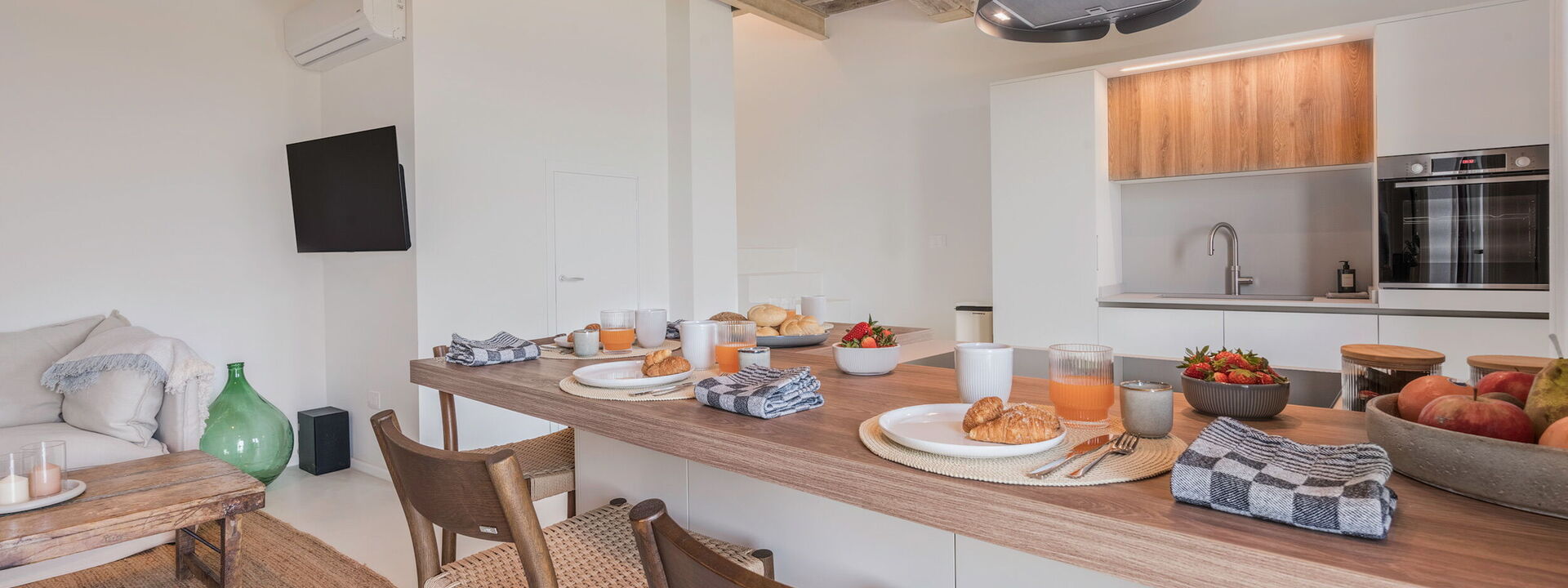 Belmonte Spereto Apartment With Pool, Montaione: Autumn, Kitchen, Living Room, Spring, Summer