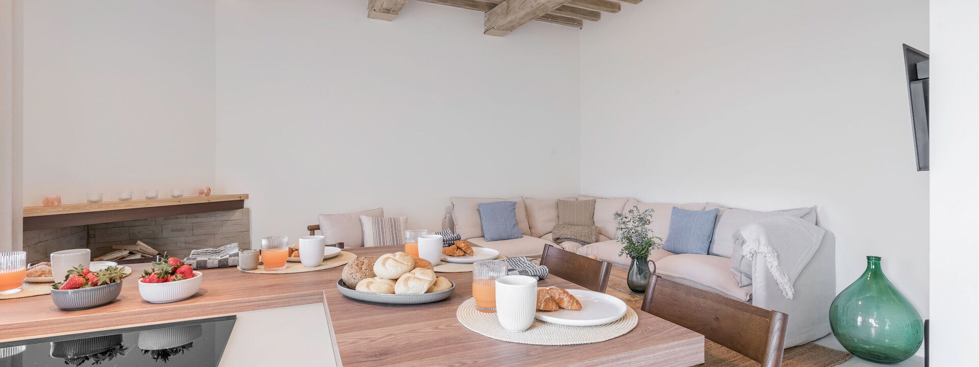 Belmonte Spereto Apartment With Pool, Montaione: Autumn, Kitchen, Living Room, Spring, Summer