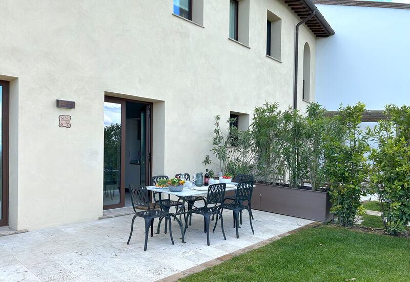 Belmonte Spereto Apartment With Pool, Montaione: Automne, Entrée principale, Été, Printemps