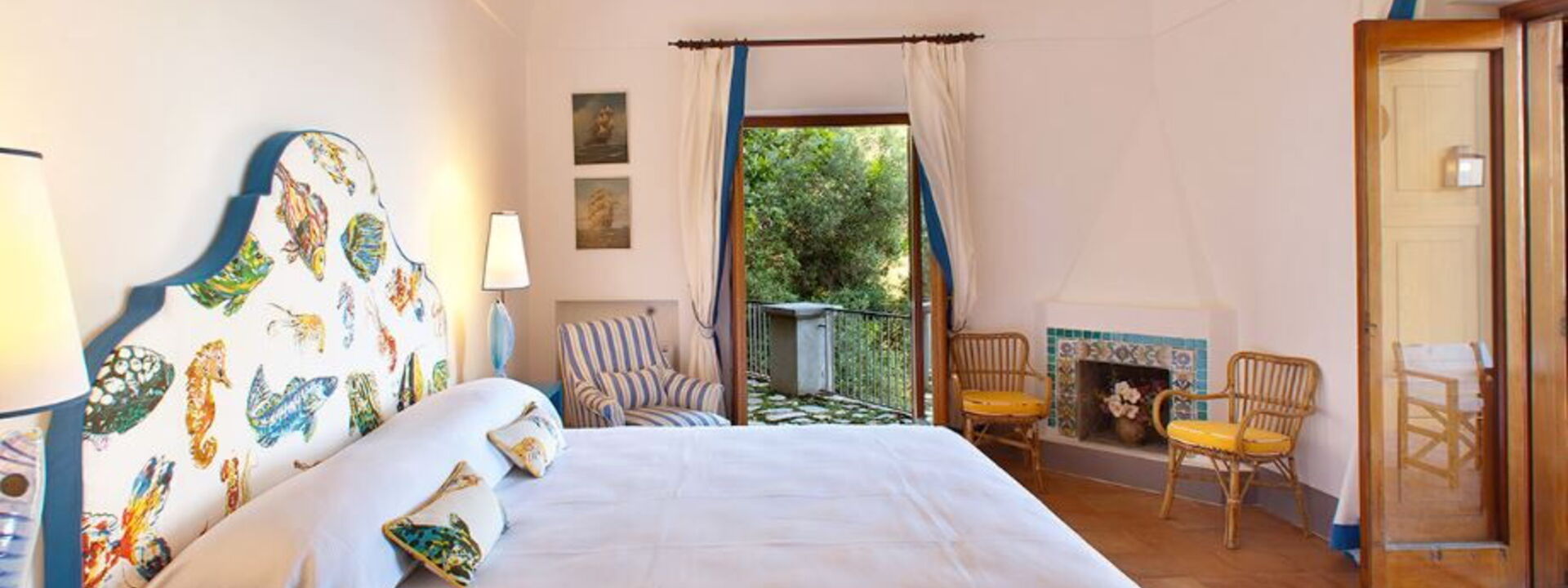 Torre Sponda - Casa Grande, Private Beach: Autumn, Bedroom, Spring, Summer