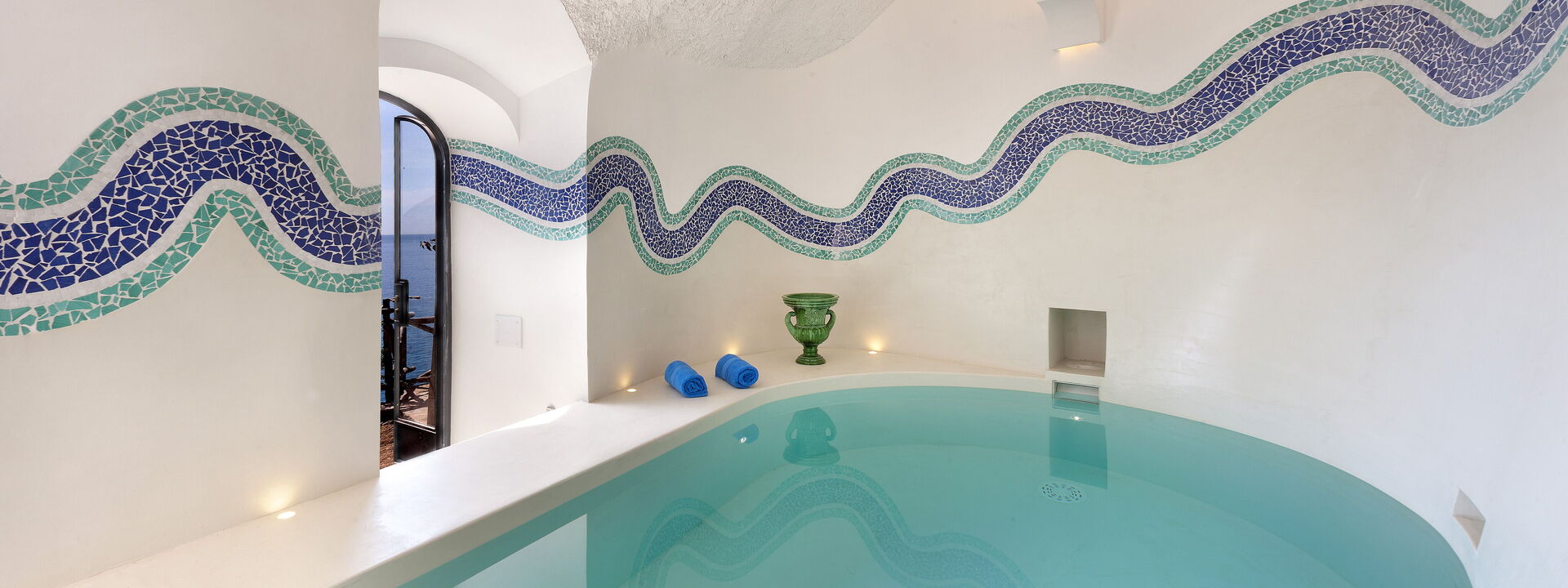 Torre Sponda - Casa Grande, Private Beach: Autumn, Pool, Spring, Summer, Winter