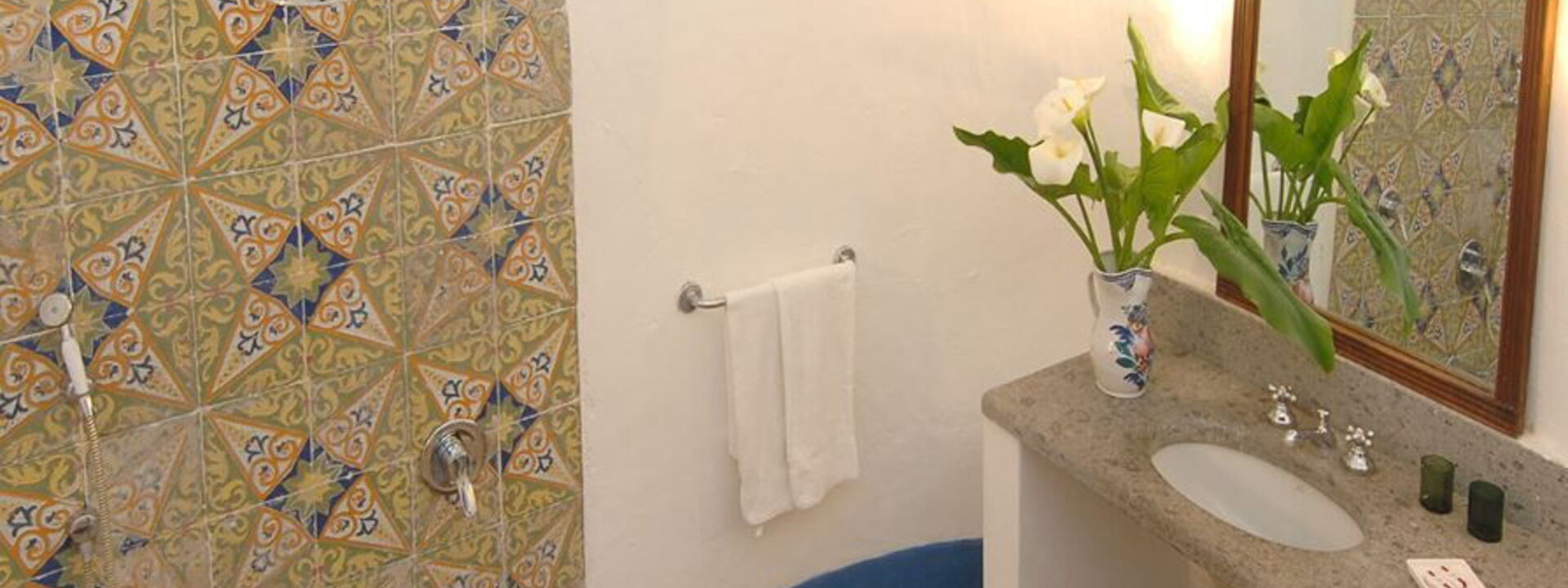 Torre Sponda - Torre, Private Beach: Autumn, Bathroom, Spring, Summer