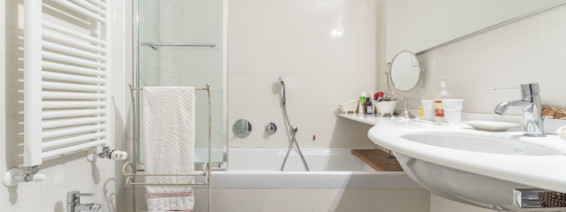 Portello Square Lux Apartment Genova: Automne, Été, Printemps, Salle de bain