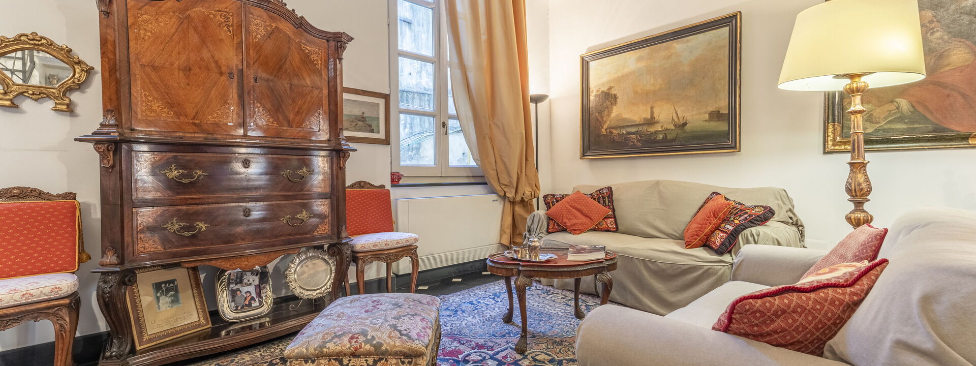 Portello Square Lux Apartment Genova: Automne, Été, Printemps, Salon