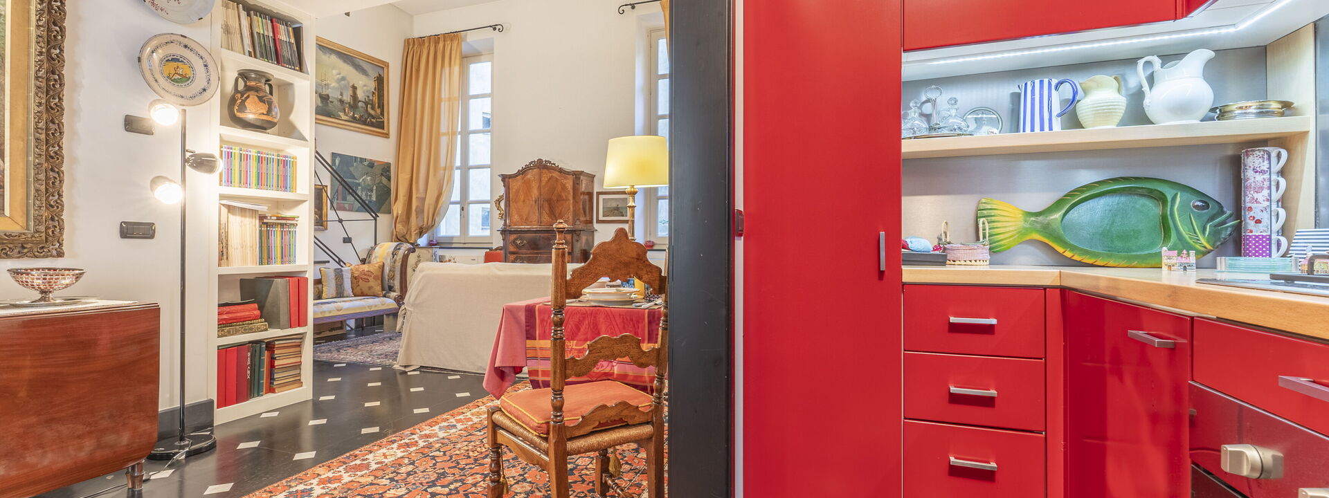 Portello Square Lux Apartment Genova: Automne, Cuisine, Été, Printemps