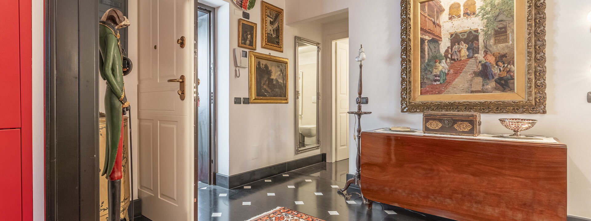 Portello Square Lux Apartment Genova: Automne, Été, Printemps, Salon