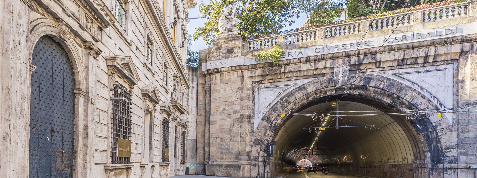 Portello Square Lux Apartment Genova: Automne, Été, Extérieurs, Printemps