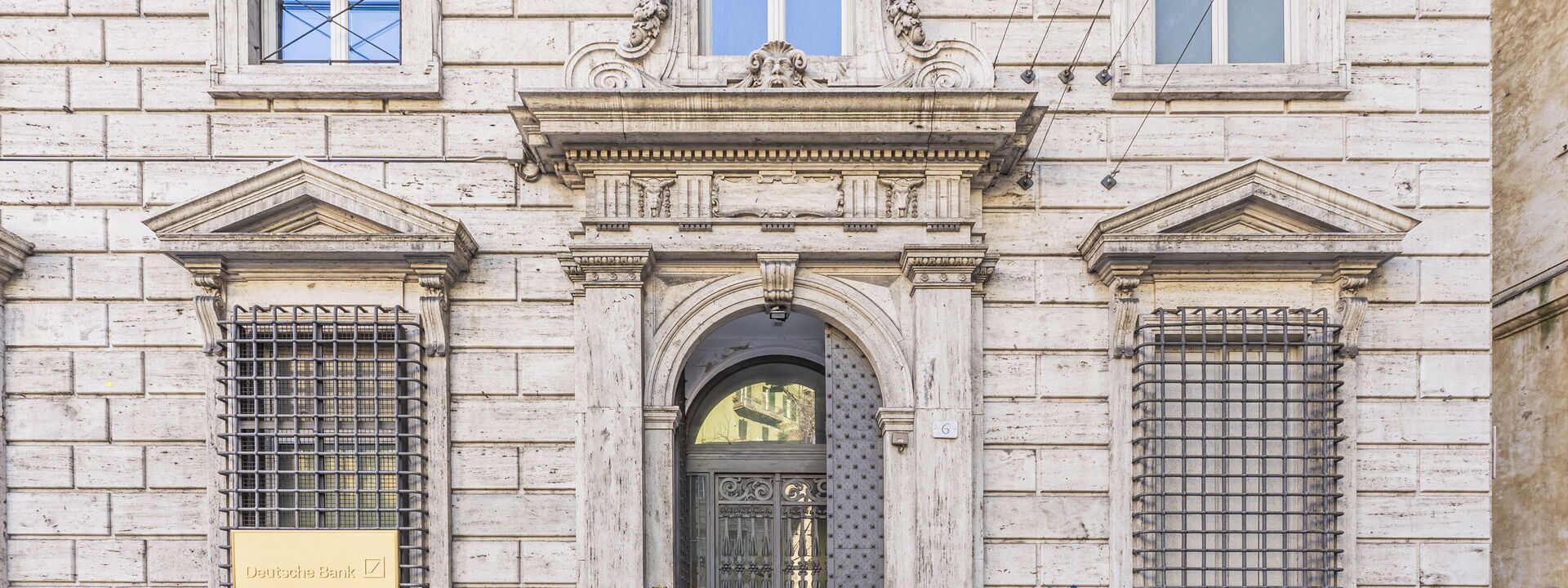 Portello Square Lux Apartment Genova: Automne, Entrée principale, Été, Printemps