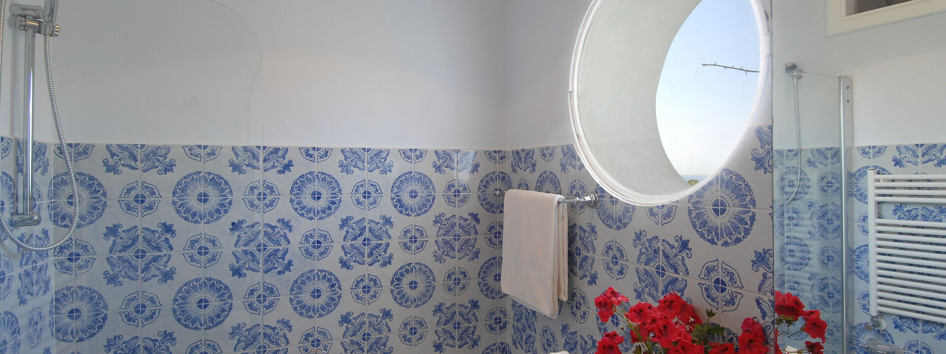 Villa Torre Sponda Private Beach: Bad, Frühling, Herbst, Sommer