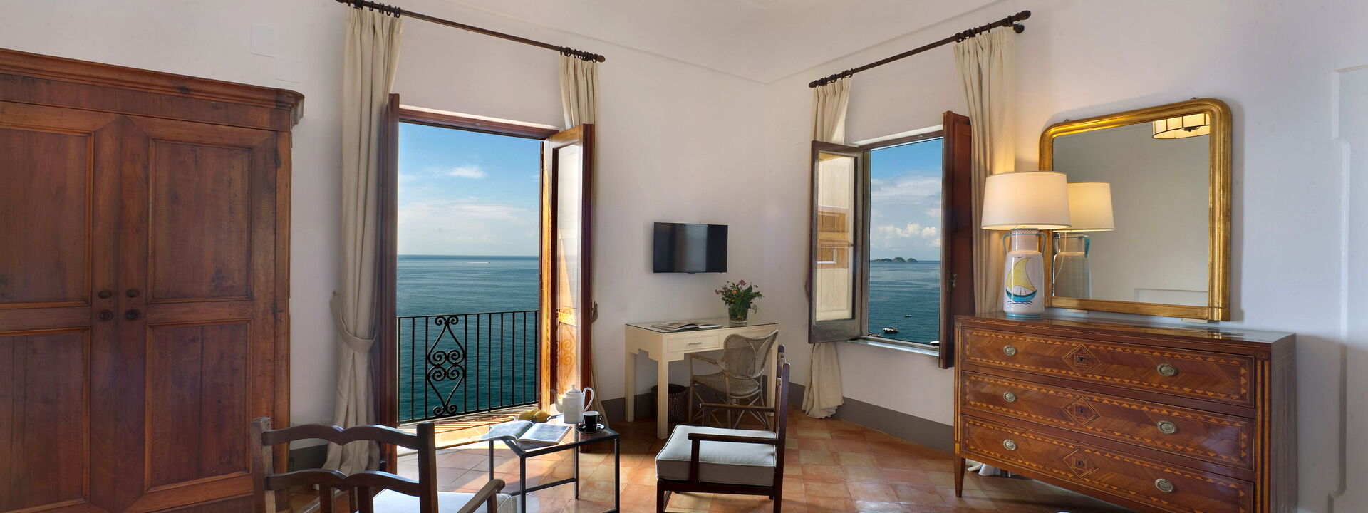 Villa Torre Sponda Private Beach: Frühling, Herbst, Schlafzimmer, Sommer