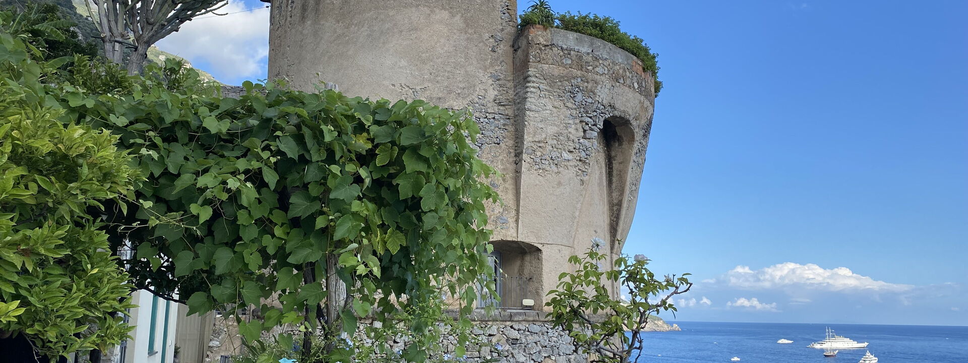 Villa Torre Sponda Private Beach: Ansichten, Frühling, Herbst, Sommer