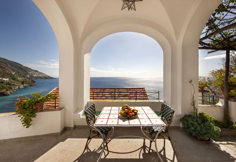 Villa Torre Sponda Private Beach: Balkon / Terrasse / Patio, Frühling, Herbst, Sommer