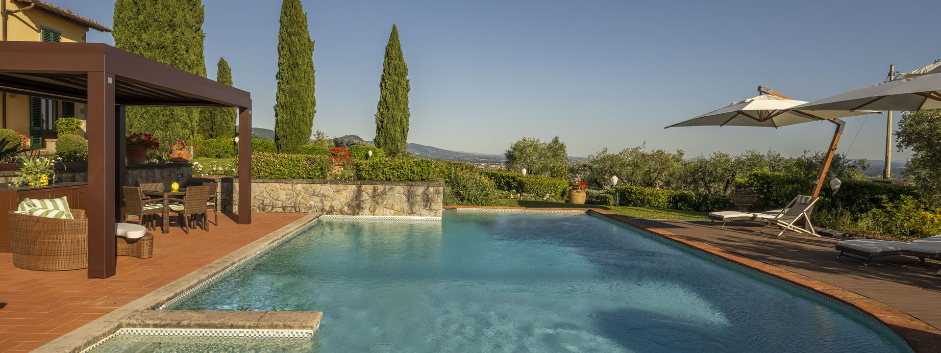 Villa Alessia Luxury: Autumn, Pool, Spring, Summer