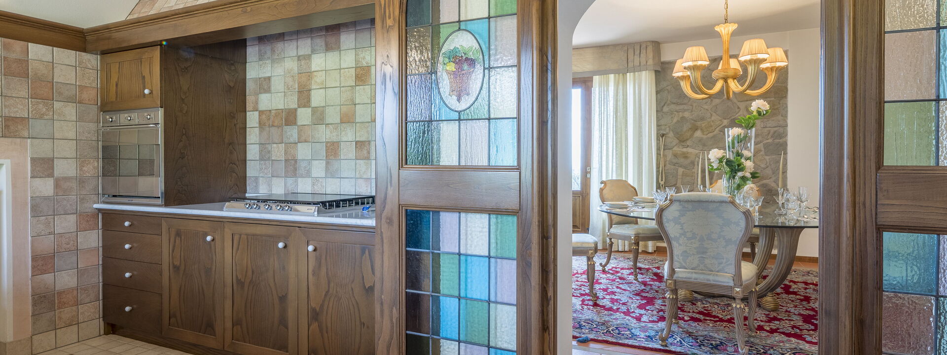 Villa Alessia Luxury: Autumn, Kitchen, Spring, Summer