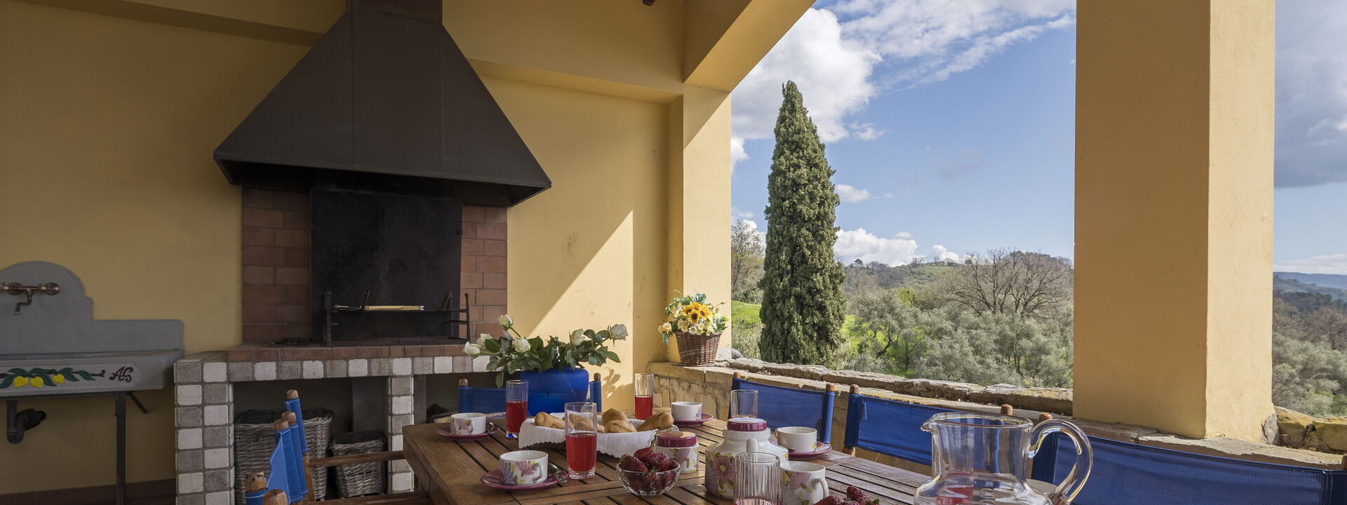 Villa Alessia Luxury: Autumn, Balcony / Terrace / Patio, Building Exterior, Spring, Summer